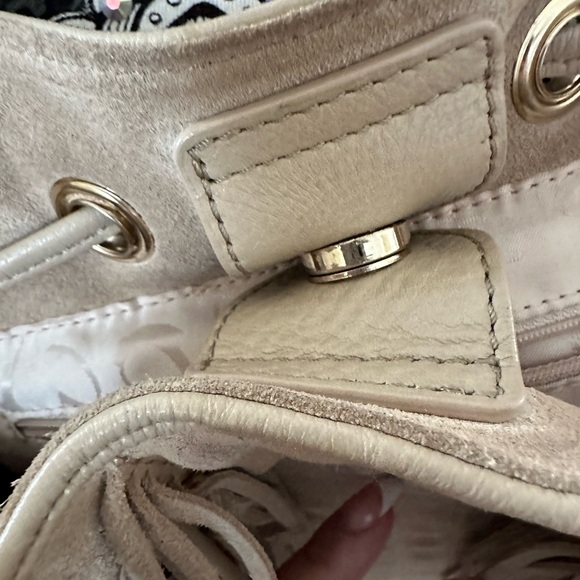 Bebe Cream Bags with Spacious Interior and Stylish Design - Picture 2 of 7